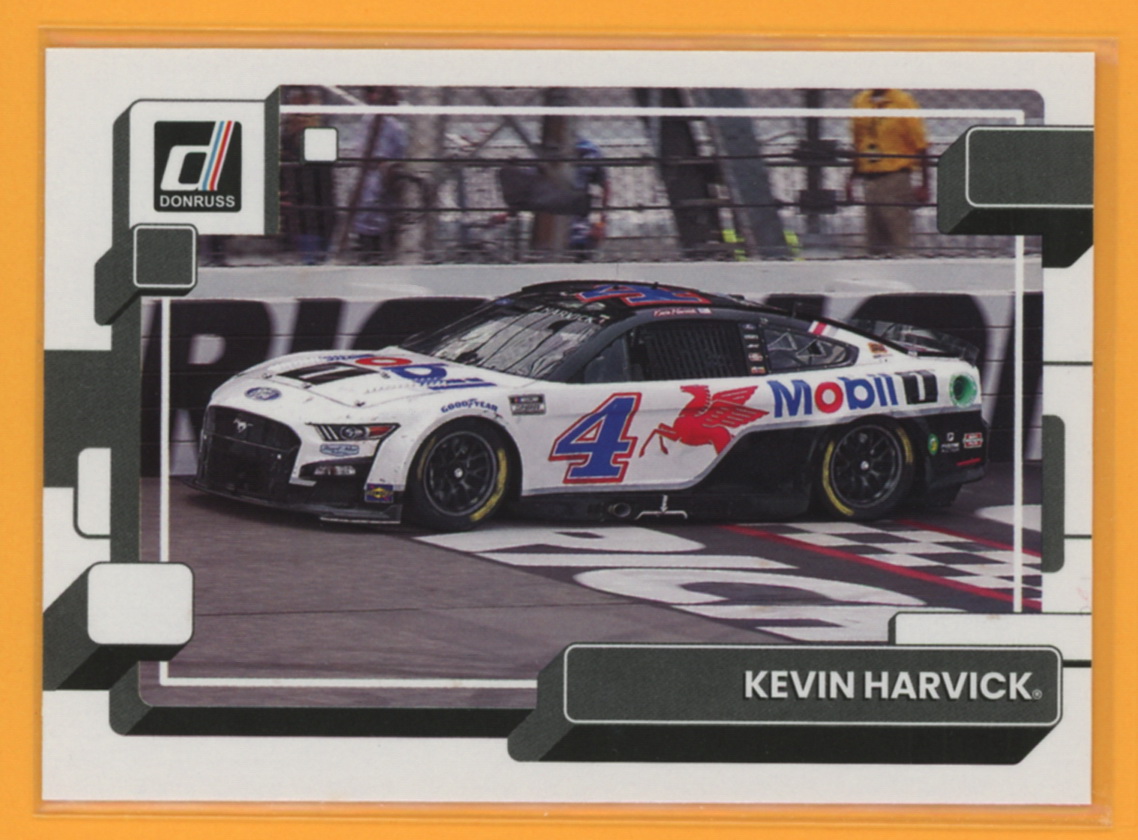 2023 Panini Donruss Racing NASCAR • Base • Inserts • Parallels - Picture 80 of 129